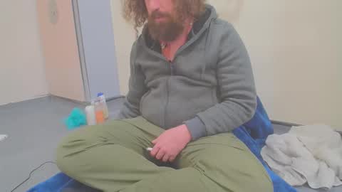 sirspammer online show from October 31, 9:18 pm