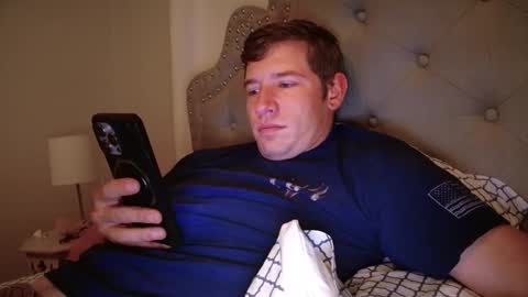 Snapshot of siscohater chatting on September 23, 2:55 am James online show from September 23, 2:55 am