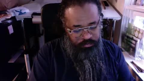 Snapshot of siyah_sakal chatting on March 1, 11:28 am siyah_sakal online show from March 1, 11:28 am