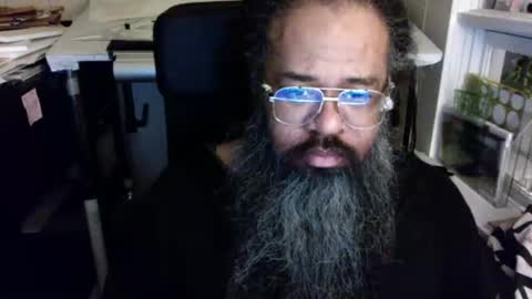 Snapshot of siyah_sakal chatting on December 5, 10:12 pm siyah_sakal online show from December 5, 10:12 pm