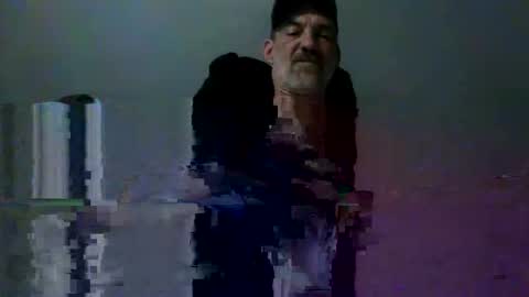 skeeter4fun73 online show from April 6, 8:42 pm