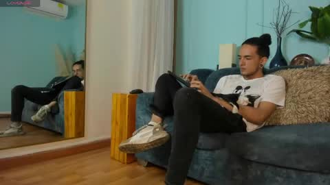 Mac online show from June 2, 6:31 pm