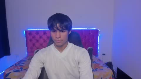 sam online show from May 21, 3:35 am