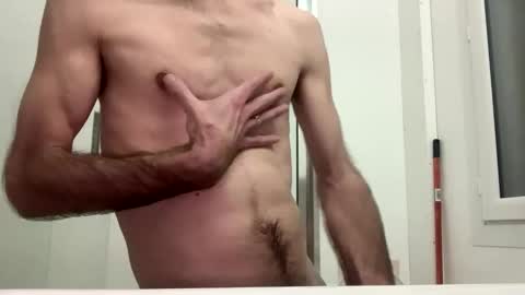 skinnybigdk online show from February 20, 12:08 am