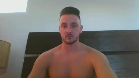 skinnyguylongdick1 online show from September 23, 11:59 pm