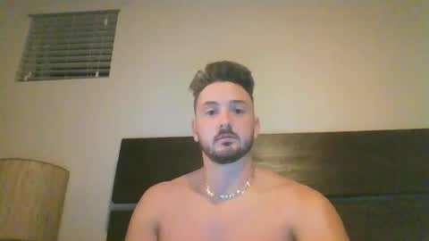 skinnyguylongdick1 online show from February 15, 4:47 am