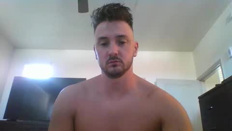 skinnyguylongdick1 online show from December 21, 8:21 pm