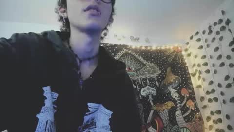 skiny_dann online show from April 27, 3:14 am