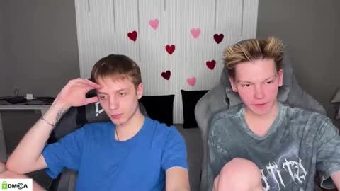 sky_hunter online show from March 16, 12:53 pm