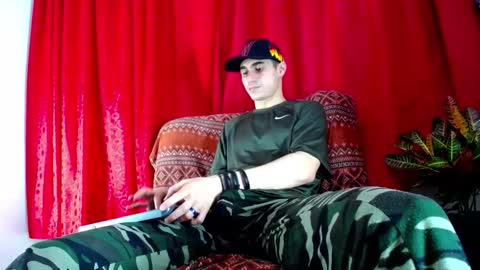 Skyler online show from December 19, 12:29 am