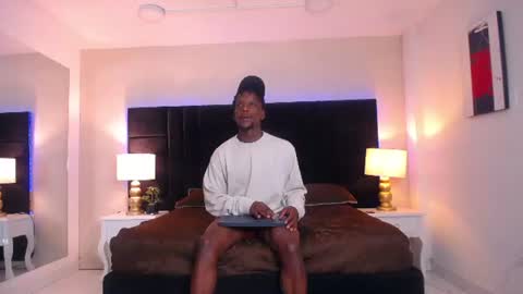 SKYLERBIGXXX online show from July 12, 3:41 am