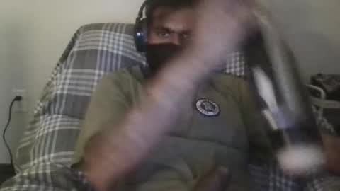 lelliby online show from February 15, 7:51 am