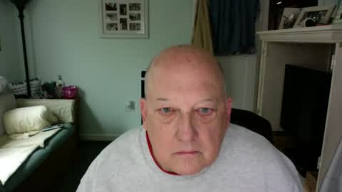 slick50000 online show from April 5, 3:52 pm