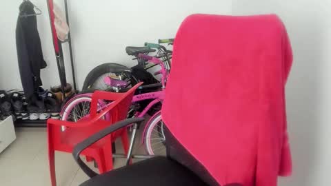 slim_master12 online show from May 8, 11:38 pm