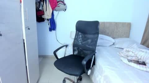 slim_master12 online show from May 23, 11:21 pm