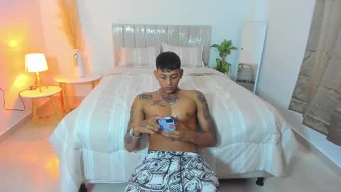 slim_master12 online show from February 20, 9:20 pm