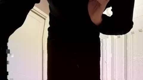 smallone8825 online show from October 23, 11:24 am