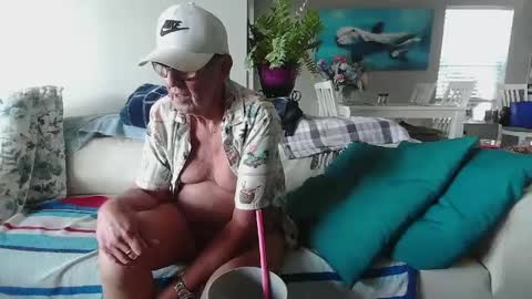 Daddy online show from September 21, 1:22 pm