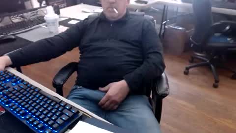 smly online show from February 6, 5:21 pm