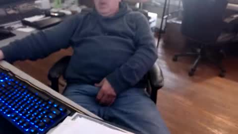 smly online show from March 26, 6:56 pm