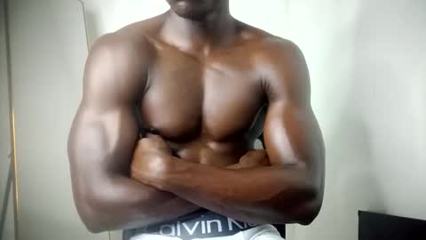 papi online show from April 9, 5:16 am