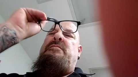 socalguy1369 online show from July 7, 8:01 pm