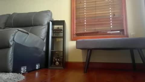 soccerboyfitsmooth90 online show from January 16, 5:27 pm