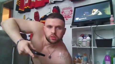 Mason Muscles online show from March 27, 10:11 pm