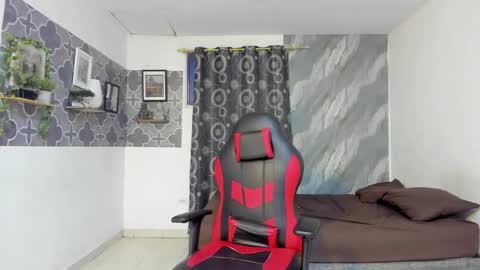 son_hades online show from February 25, 3:29 am