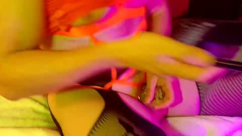 soundingslutslave online show from April 27, 12:07 am