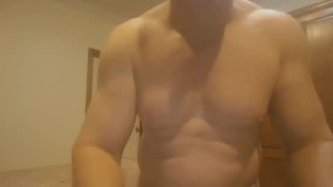 Snapshot of soveryhandsome chatting on January 7, 7:33 am soveryhandsome online show from January 7, 7:33 am