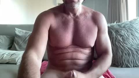 spaniardhot online show from April 3, 8:16 pm