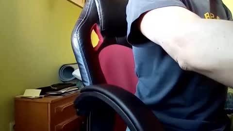 Manu  online show from January 15, 12:15 pm