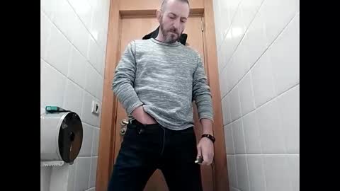 Manu  online show from February 10, 5:47 am