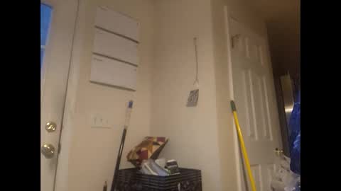 spanky8015 online show from September 10, 10:58 am