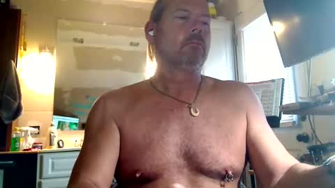 sparky401 online show from December 21, 3:42 pm