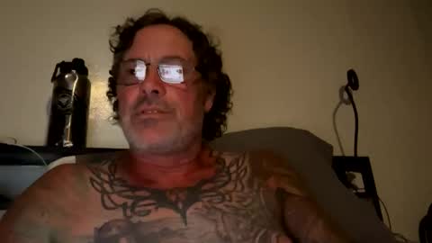 specter1972 online show from November 19, 1:49 am