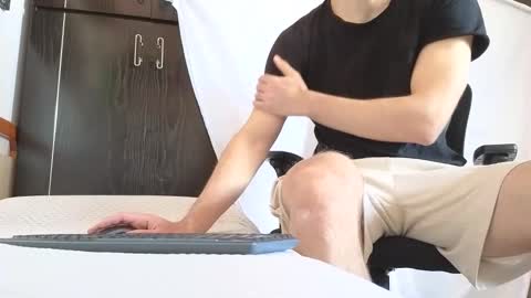 Marco. When Im offline you can view premium content in bio online show from October 1, 9:02 am