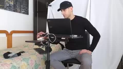 Marco. When Im offline you can view premium content in bio online show from February 28, 9:04 am