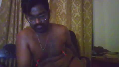 Spun Couple online show from May 13, 2:19 am