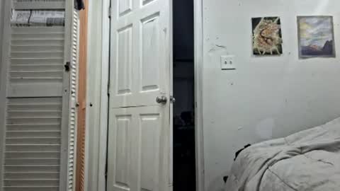 SpunRawCumslut77003 online show from June 16, 3:31 am