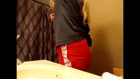 spunslut212 online show from February 24, 6:16 am