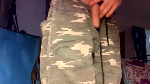 squirtinmyface6 online show from November 6, 6:00 pm