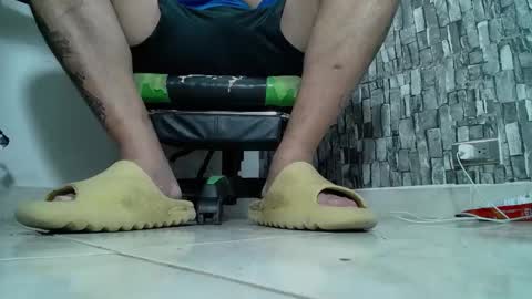 sr master cum its my old account online show from February 4, 3:00 am