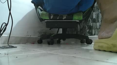 sr master cum its my old account online show from September 23, 5:07 am