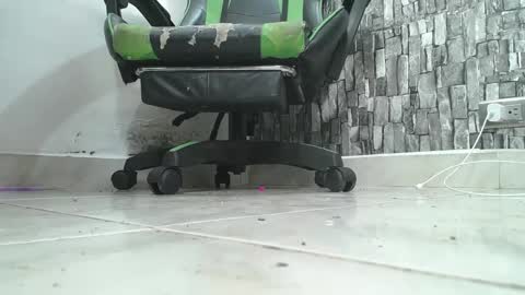 sr master cum its my old account online show from September 27, 1:58 am