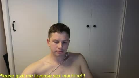 st1vemaster01 online show from June 3, 1:24 pm