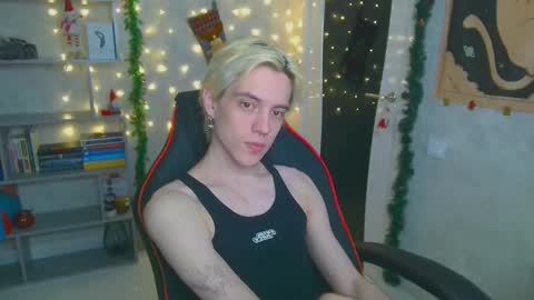 Nick Gasai online show from December 6, 2:57 am