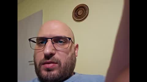 sta13 online show from December 15, 5:23 am