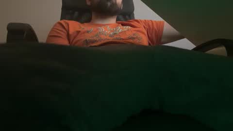 stang_ online show from December 6, 11:25 pm